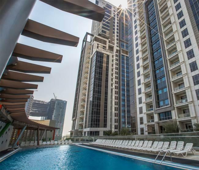 Higuests Vacation Homes - Executive Tower Dubaj Kültér fotó